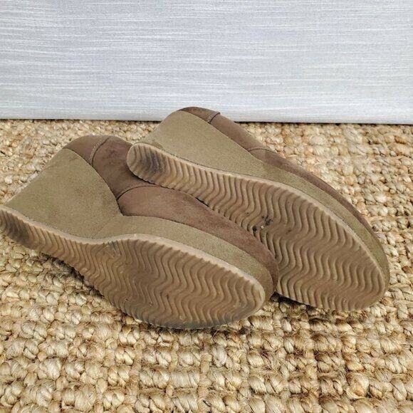 X Appeal Merrit Womens Bootie Size 7 Tan Suede Almond Toe Lace Up Wedge - Picture 3 of 5